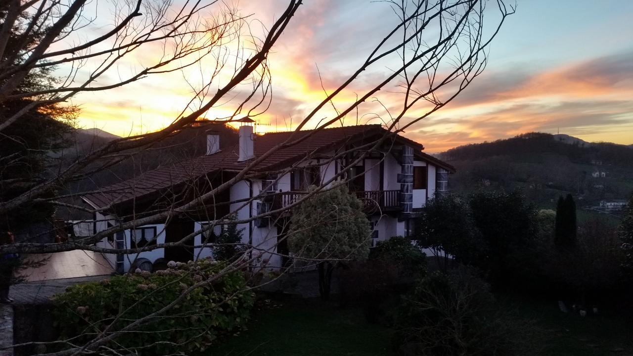 Casa Rural Olazi オイアルツン エクステリア 写真